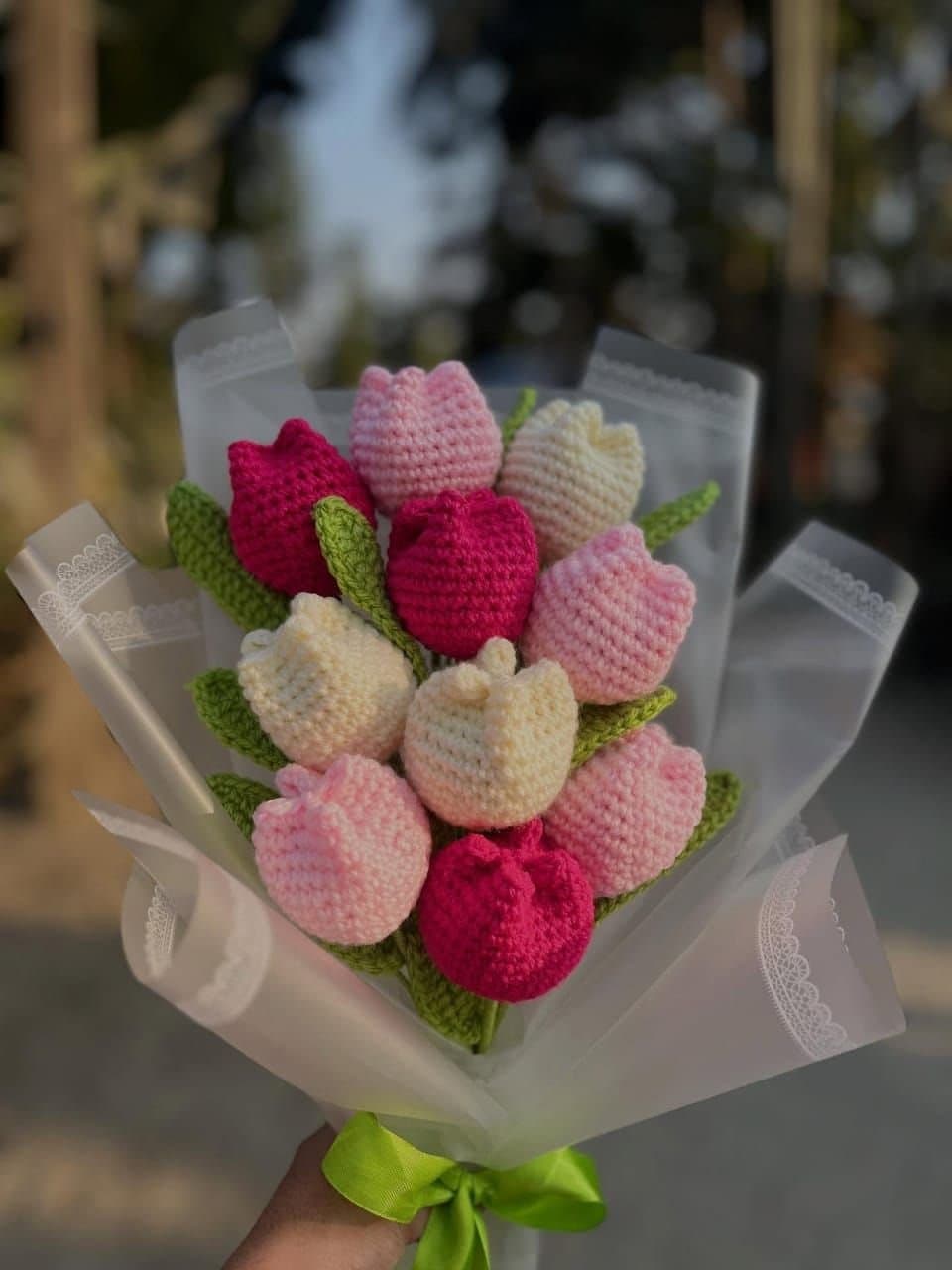 Crocheted tulip🌷 boutique